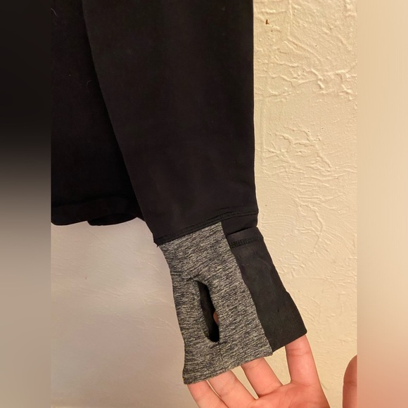 lululemon athletica Women's Sweater - Picture 3 of 11